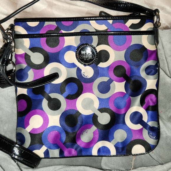 Authentic Vibrant Coach Crossbody Purse - Picture 1 of 16